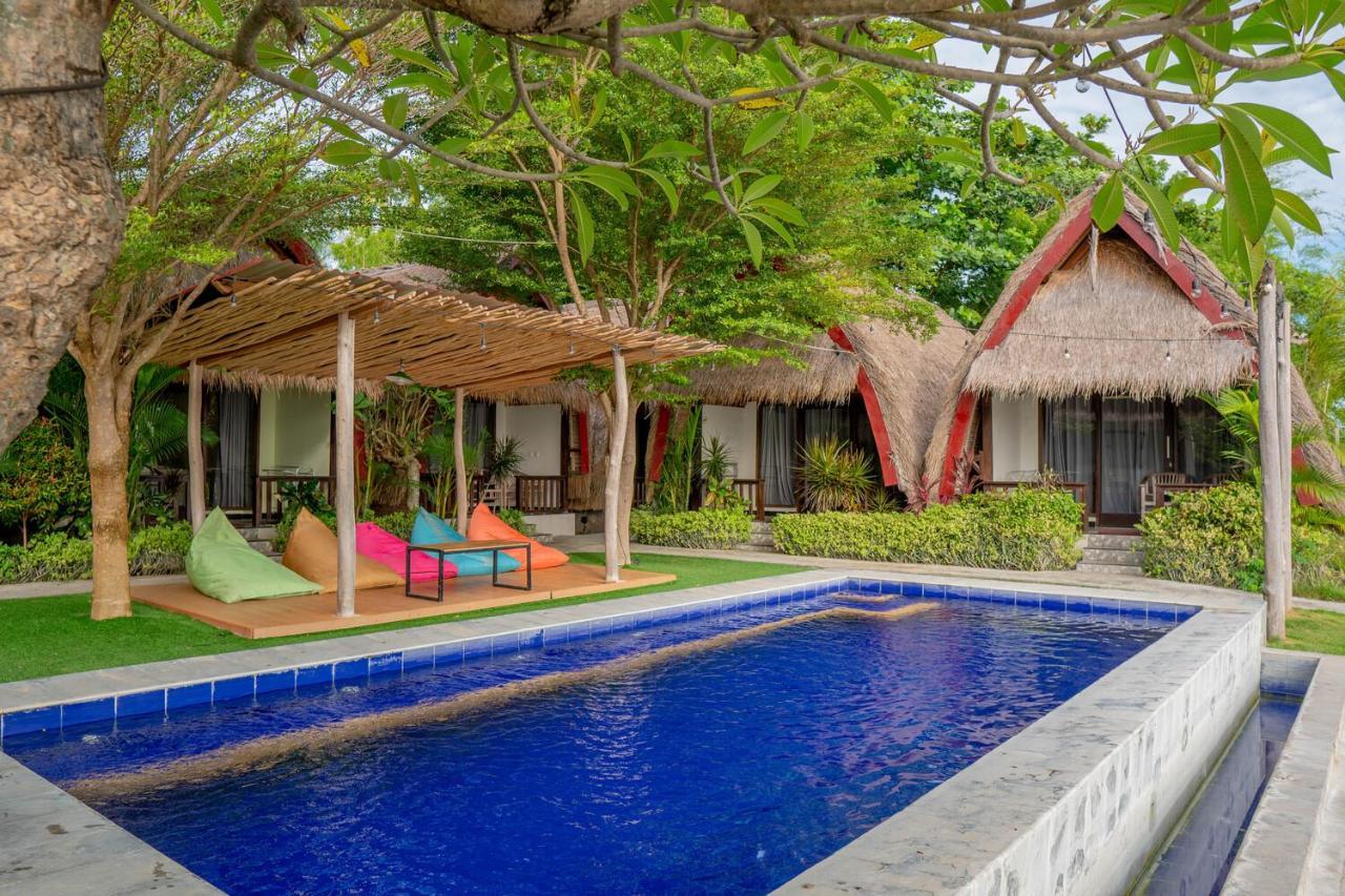 Krisna Bungalows And Restaurant Sekotong Exterior photo