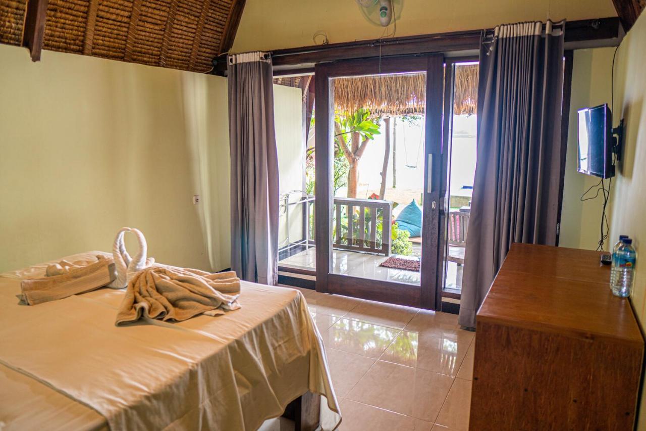 Krisna Bungalows And Restaurant Sekotong Exterior photo