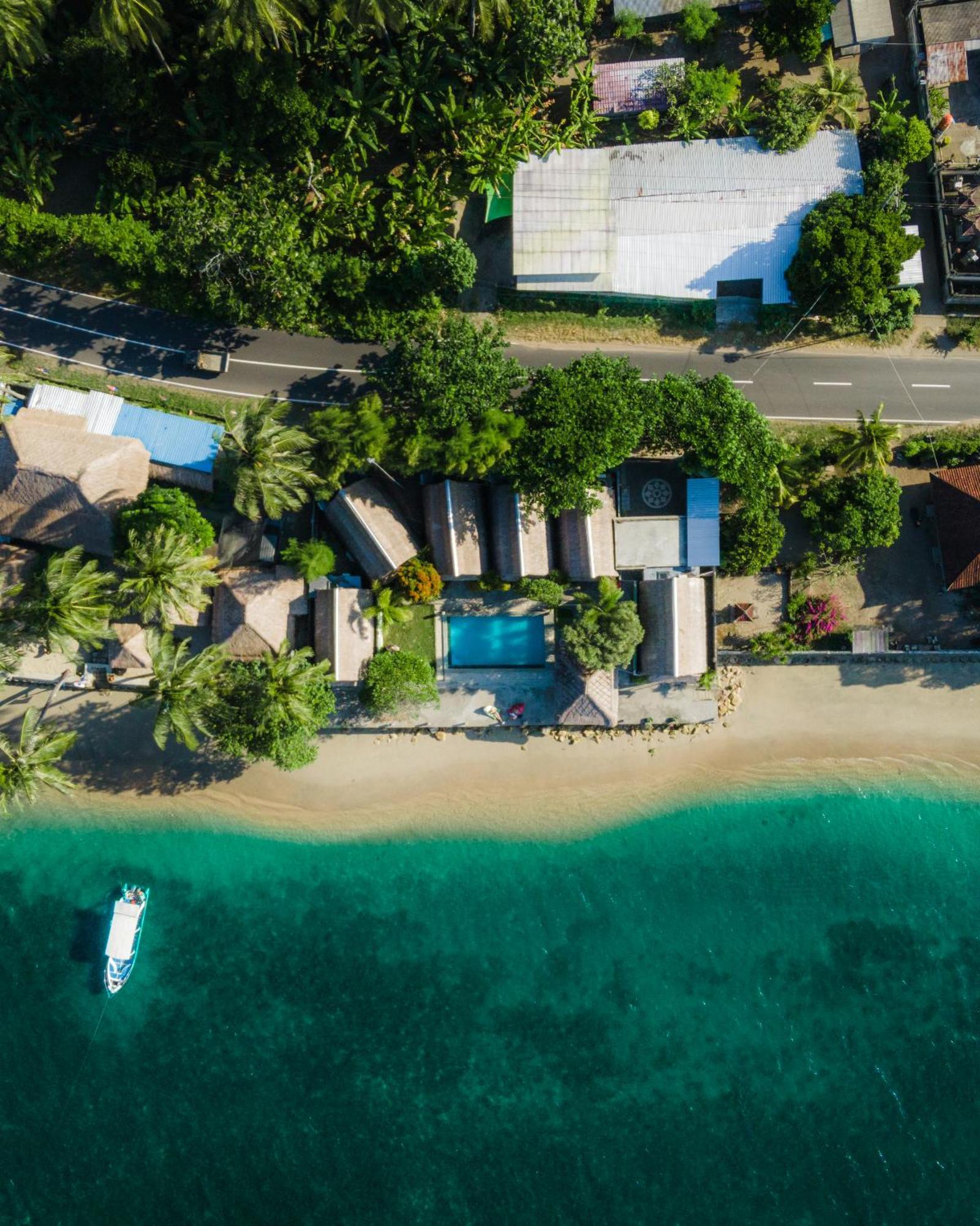 Krisna Bungalows And Restaurant Sekotong Exterior photo
