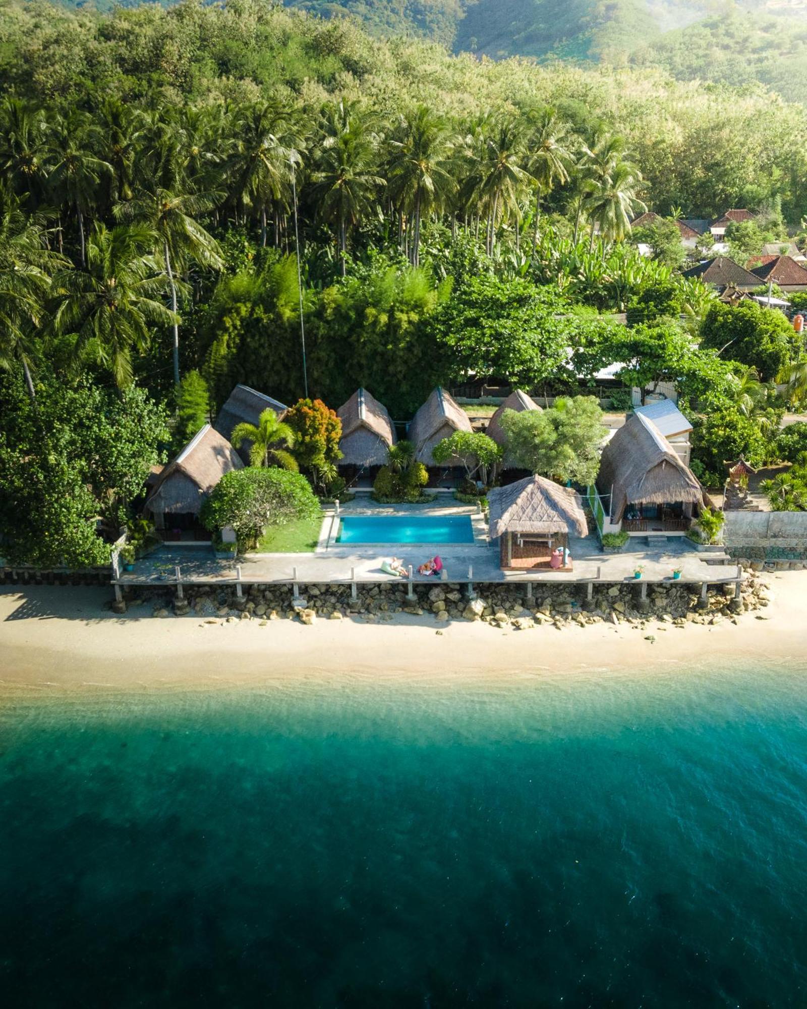 Krisna Bungalows And Restaurant Sekotong Exterior photo