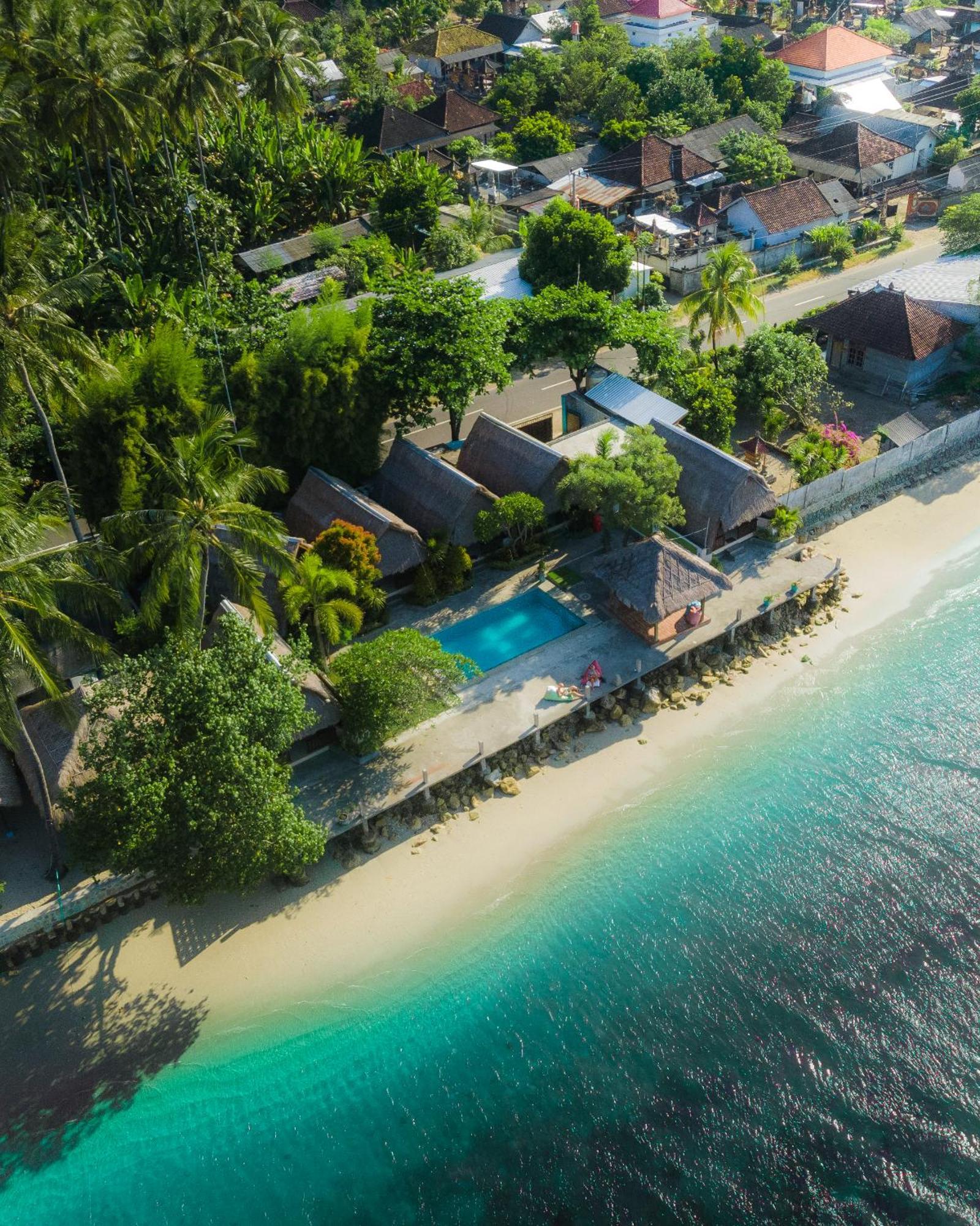 Krisna Bungalows And Restaurant Sekotong Exterior photo