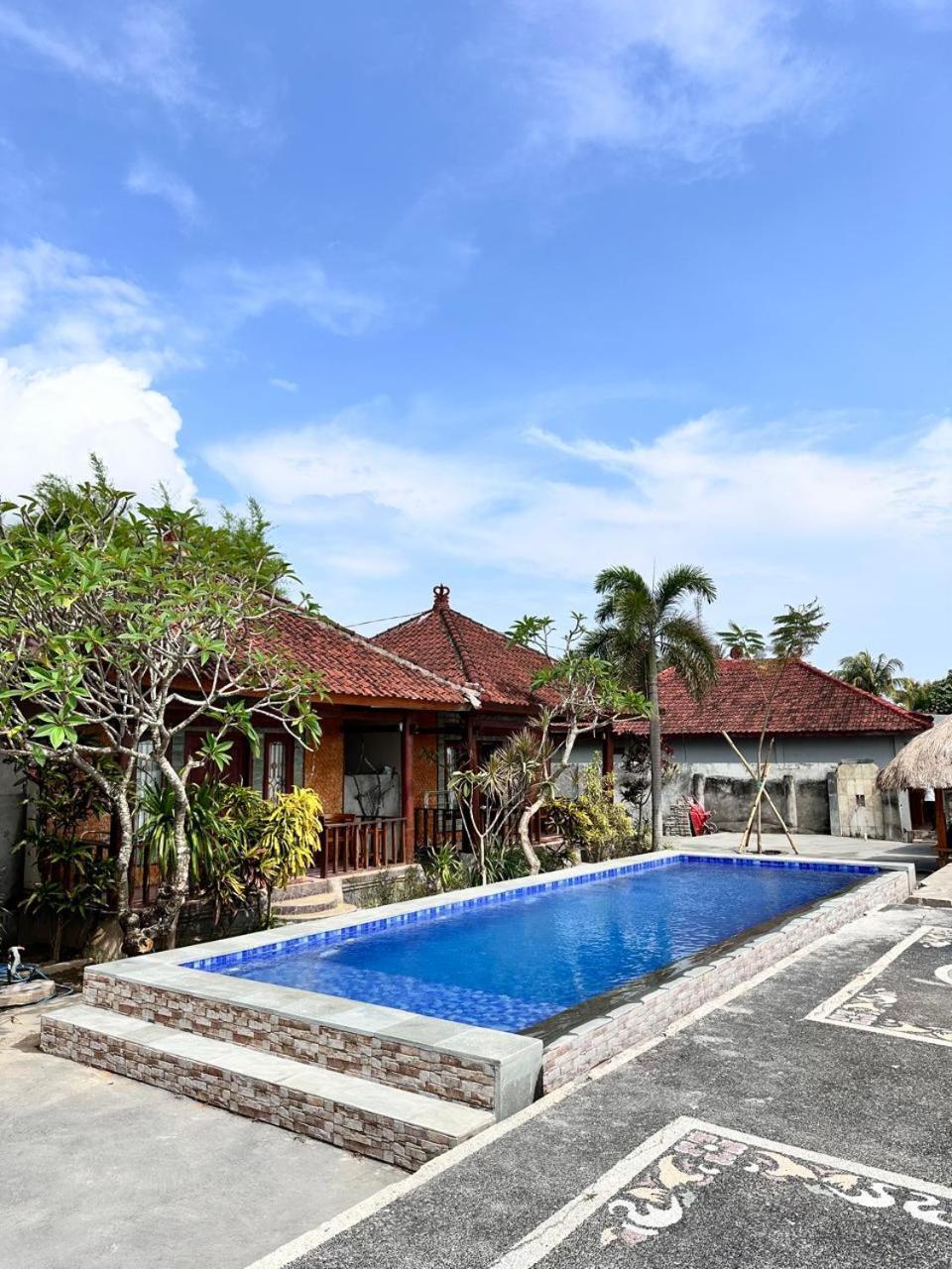 Krisna Bungalows And Restaurant Sekotong Exterior photo